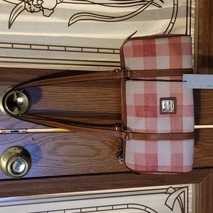 Dooney & Bourke barrel handbag